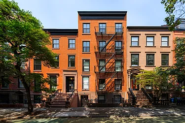 268 Henry Street in Brooklyn Heights