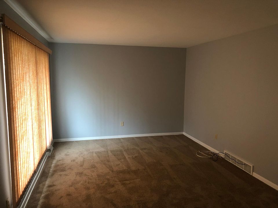 1st image of 14047 Pearlview Dr