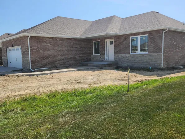 9449 W 106th Pl, Saint John, IN 46373
