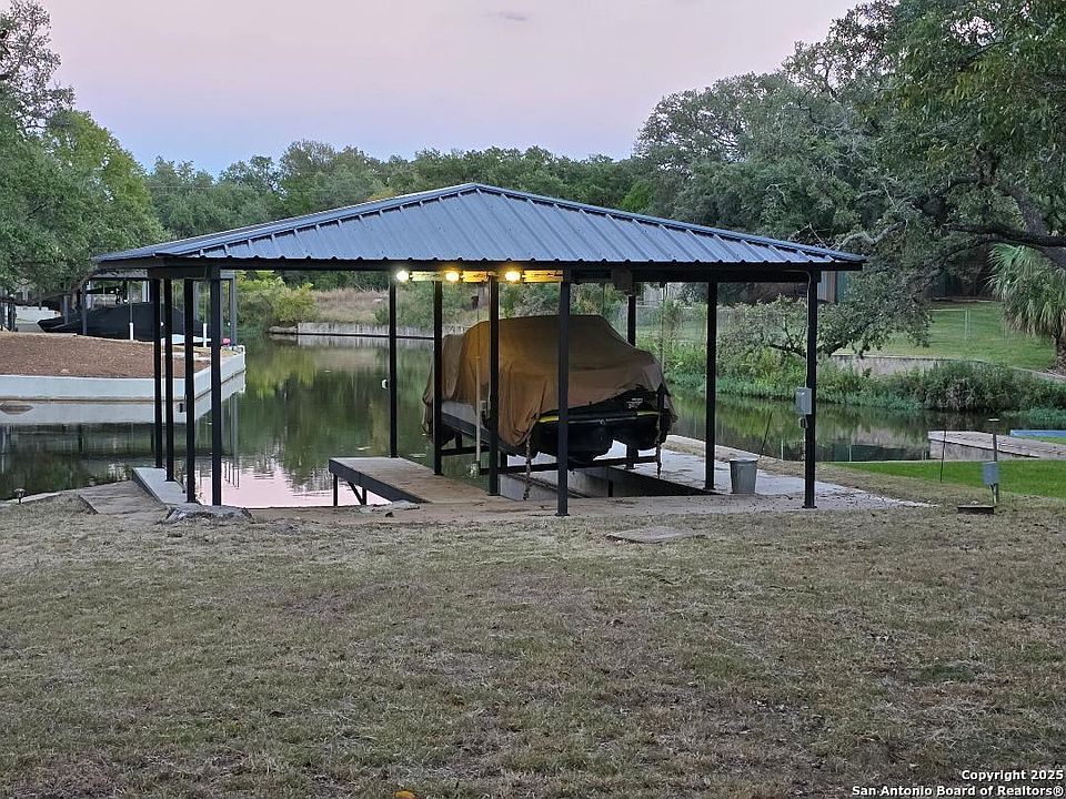 1st image of 451 Legion Loop