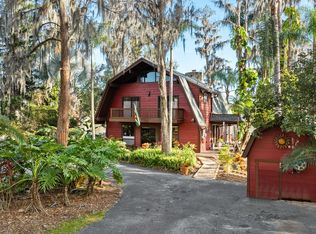 19220 Lake Allen Rd, Lutz, FL 33558