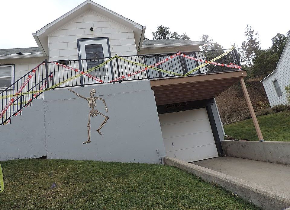 2nd image of 105 3rd St