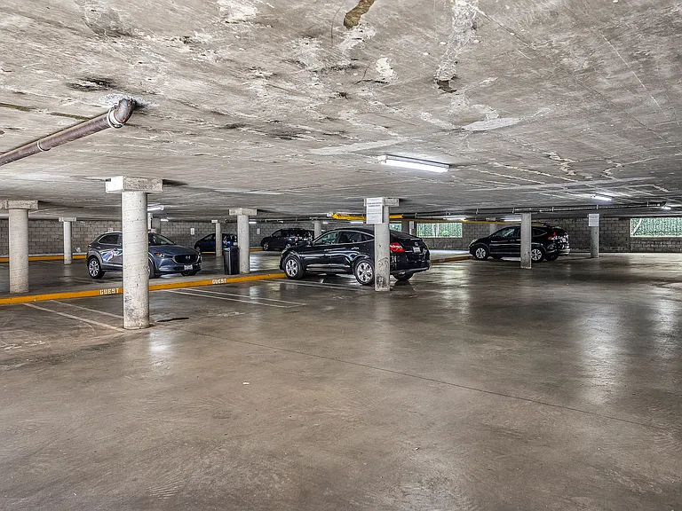 8162 Manitoba St #202 — Photo 41