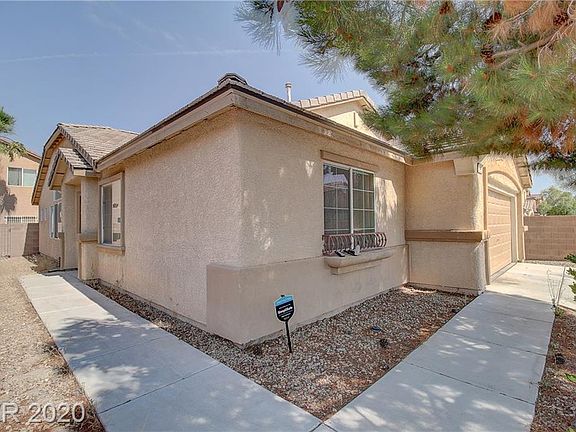3rd image of 3998 Button Creek Ct