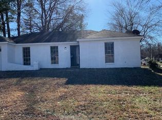 3011 Greenbranch Dr, Memphis, TN 38118