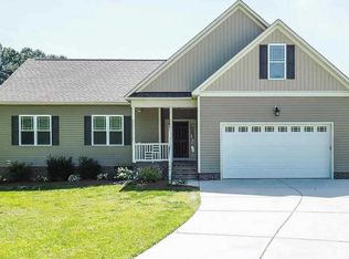 106 Poston Ct, Benson, NC 27504