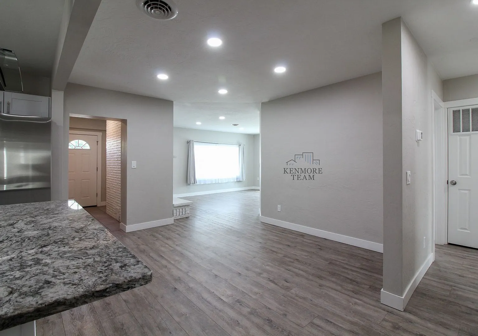 4 Bedroom, 2 Bath House in Pasco — Photo 3