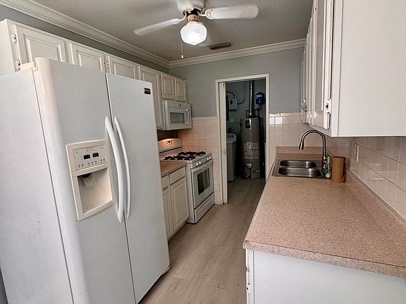 4th image of 5771 NW 24th Court