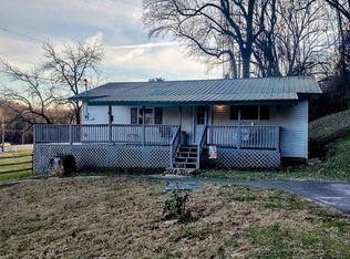 414 Hen Valley Rd, Oliver Springs, TN 37840
