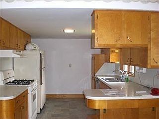 2nd image of 4725 Bliss Dr