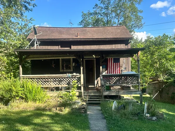 8904 E Main St, Alexandria, KY 41001