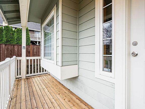 2nd image of 6609 49th Pl NE