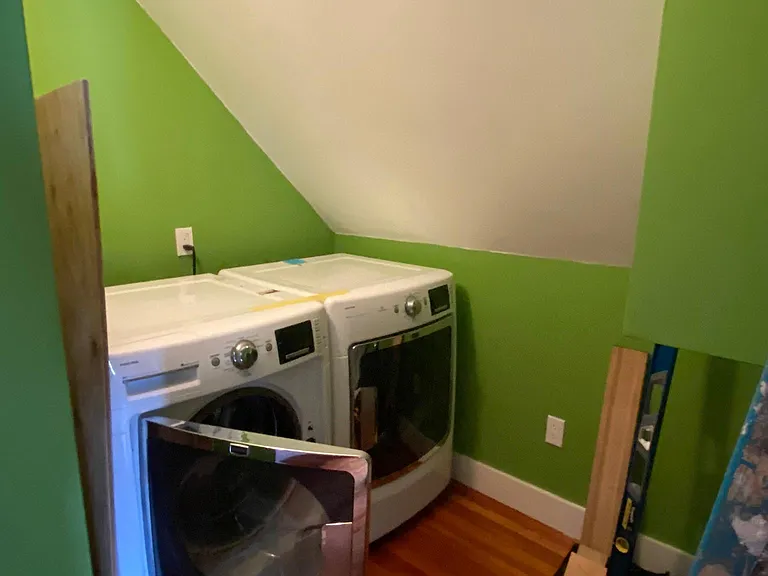 third floor laundry