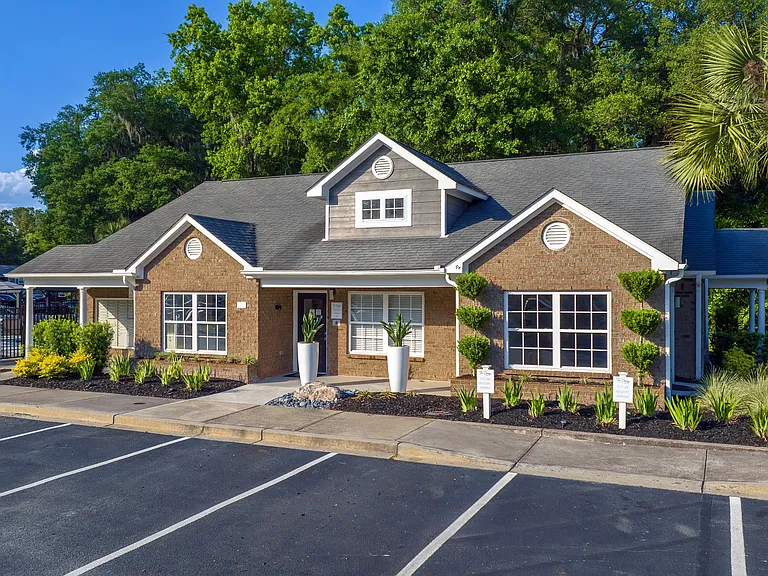 Step inside our leasing office and meet our dedicated leasing team!