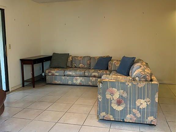 5th image of 807 Hope Ave