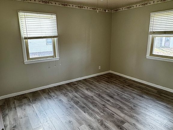 4th image of 1550 Gypsy Ln