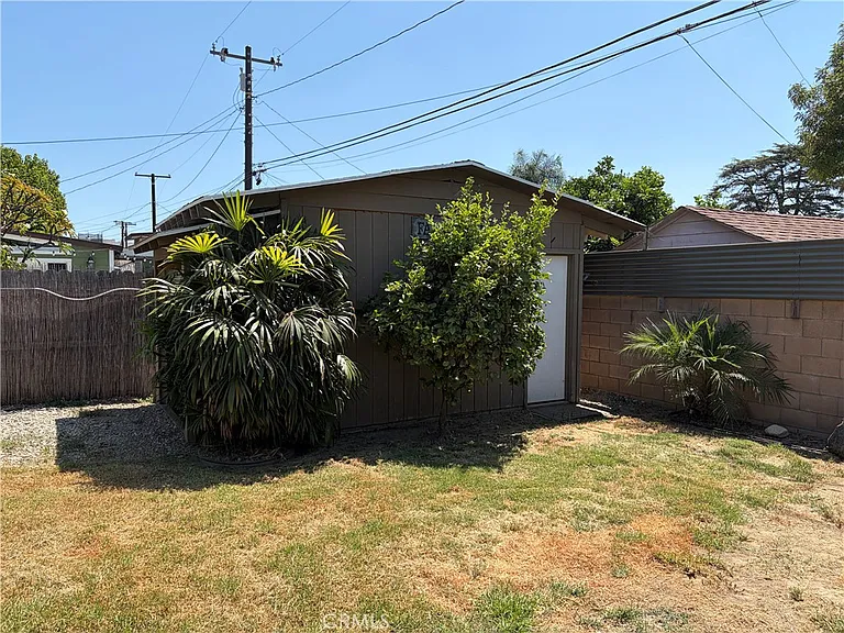 749 N Viceroy Ave — Photo 17