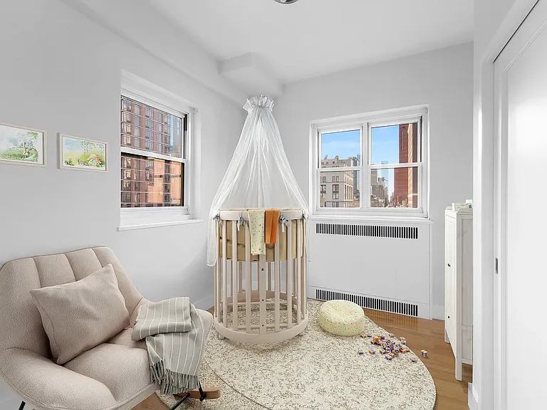 20 Park Ave #16E — Photo 6