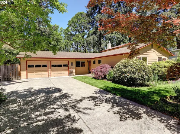 4959 Oakridge Rd, Lake Oswego, OR 97035