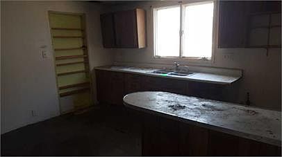 3rd image of 1409 S Burlington Dr