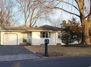 85 Ruland Rd, Selden, NY 11784