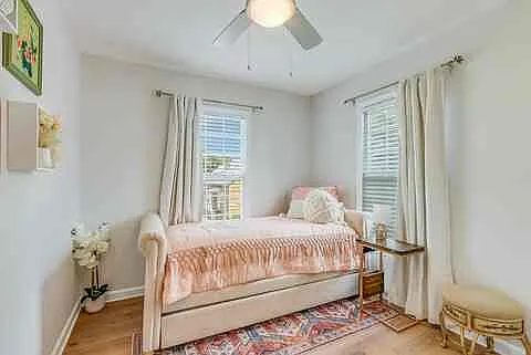 3 bed, $2,999 — Photo 2