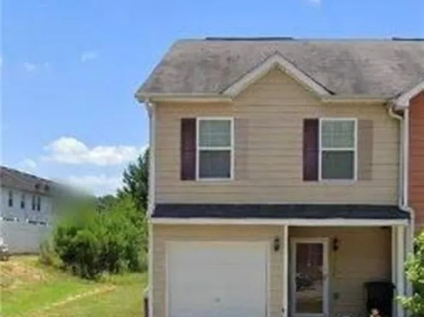1727 Old Dogwood, Jonesboro, GA 30238