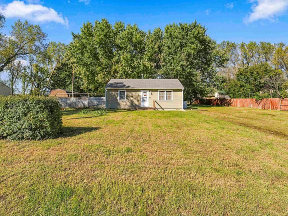 4th image of 3460 Dempsey Rd