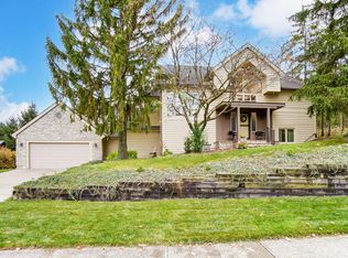 1804 Whispering Pines Ln, Bellefontaine, OH 43311