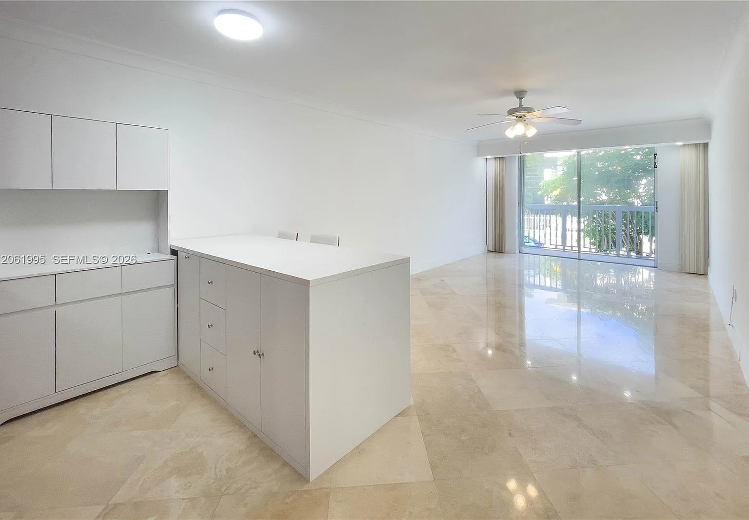 Bayside Terrace Condo — Photo 2