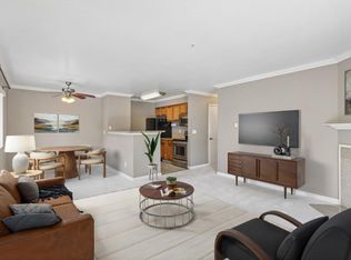41 Grandview St APT 907, Santa Cruz, CA 95060