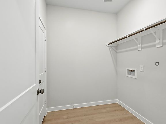 4th image of 17801 Lionheart Rd