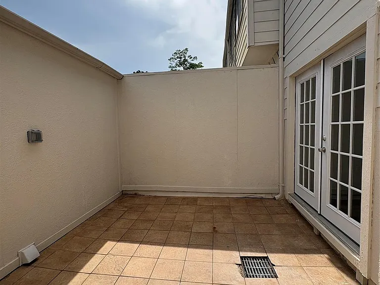 12625 Memorial Dr — Photo 28