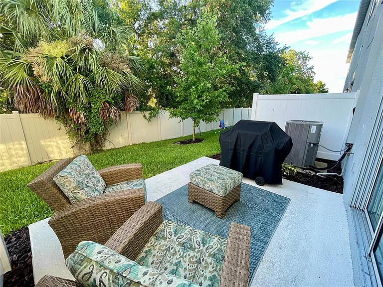 6417 Fairmont Ln — Photo 23
