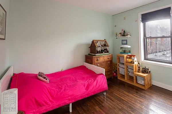 Sold by Welcome Home Real Estate | media 17