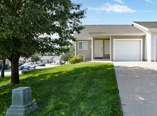 1401 Sundance Dr, Manhattan, KS 66503