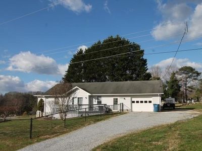 3388 Ivey Stine Rd, Lenoir, NC, 28645