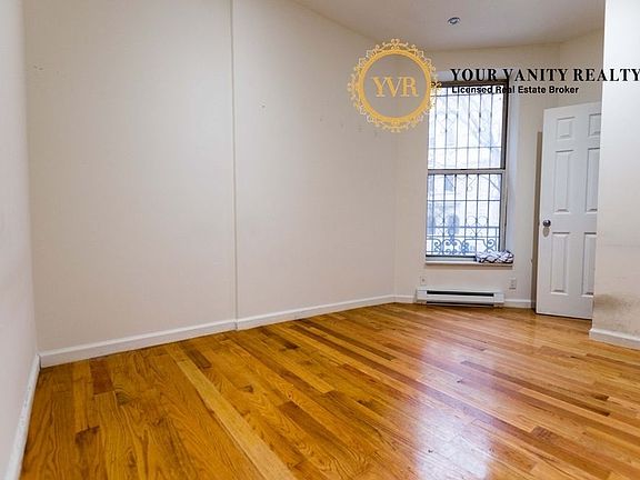 3rd image of 220 W 107th St APT 1F