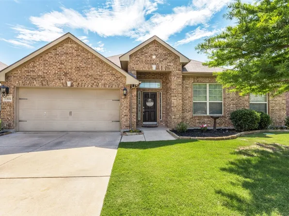 12836 Homestretch Dr, Fort Worth, TX 76244