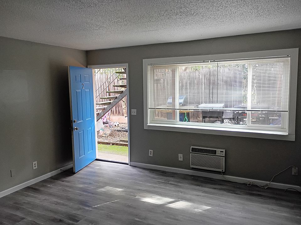 1st image of 145 Ash St #2