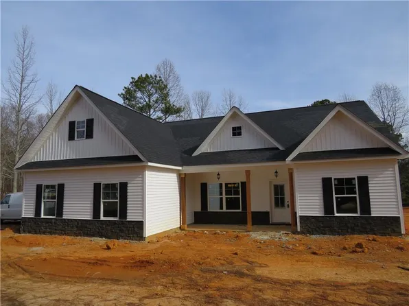 1049 Brown Rd, Rockmart, GA 30153