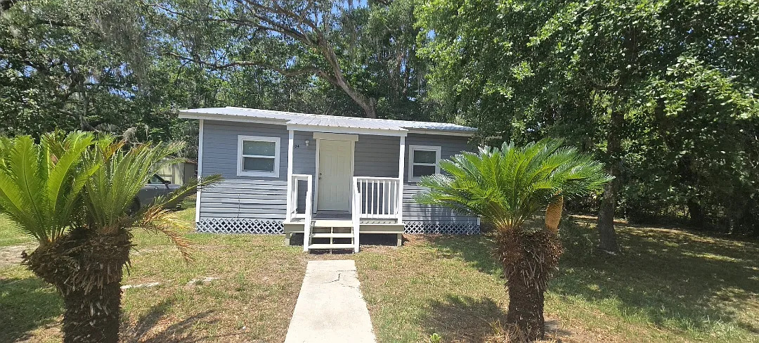 2 bed, 750 sqft, $950 — Photo 2