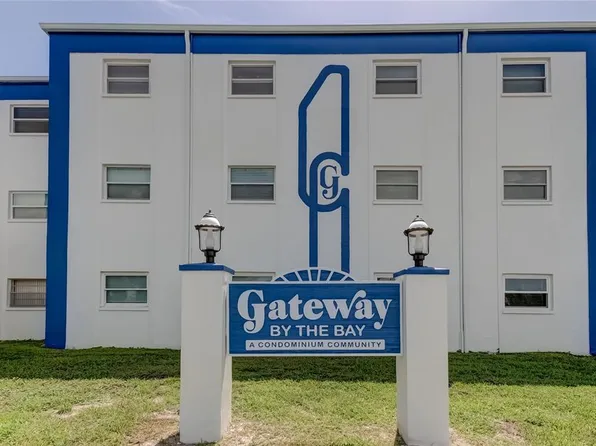 350 79th Ave N APT 114, Saint Petersburg, FL 33702