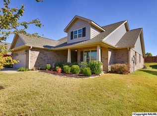 106 Summer Cove Cir NW, Madison, AL 35757