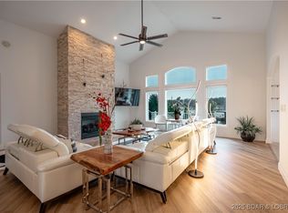 133 Cordoba Point UNIT 14B, Sunrise Beach, MO 65079