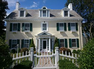 69 Grayfield Ave, West Roxbury, MA 02132