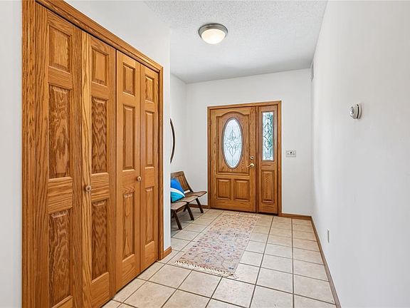 3rd image of 609 Walter Street