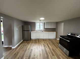 306 E Main St, Van Buren, IN 46991