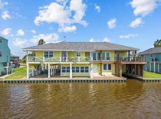 6 Trout Ln, Freeport, TX 77541