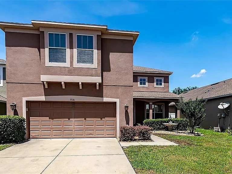 7326 Forest Mere Dr — Photo 3